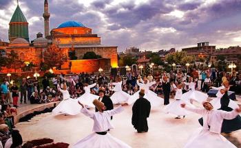 تور قونیه و مولانا